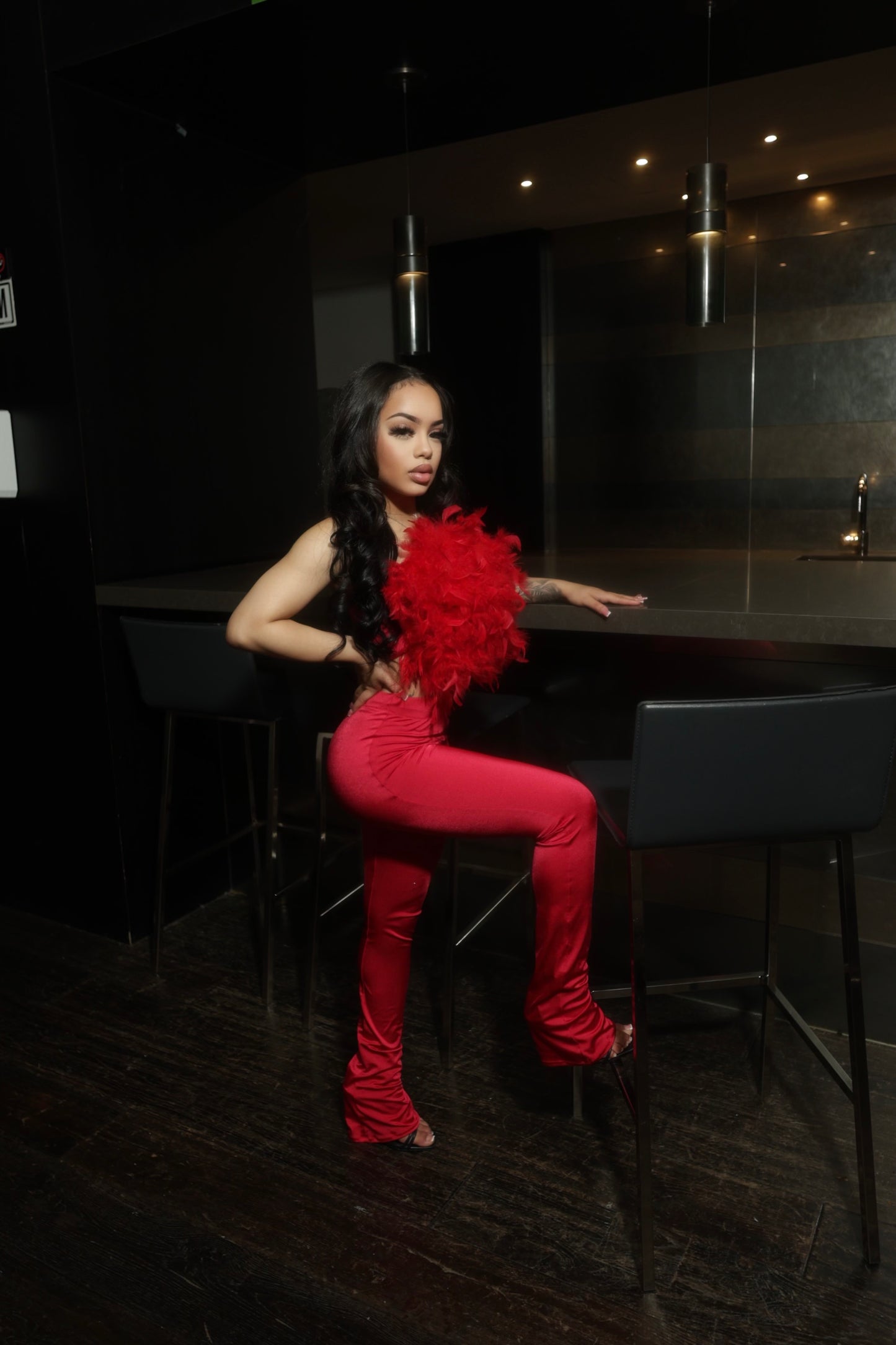 FEATHER BOA RED TOP